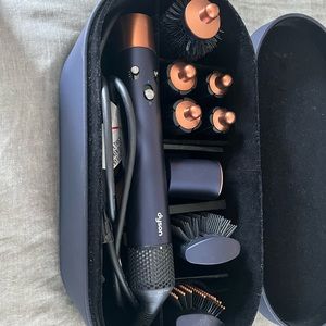 Dyson air wrap. Hard to find.  Rare color. Perfect condition.